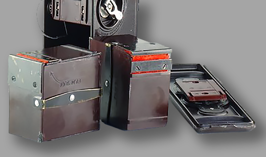 526x310px-Cassettes-and-press-plate-vWA24
