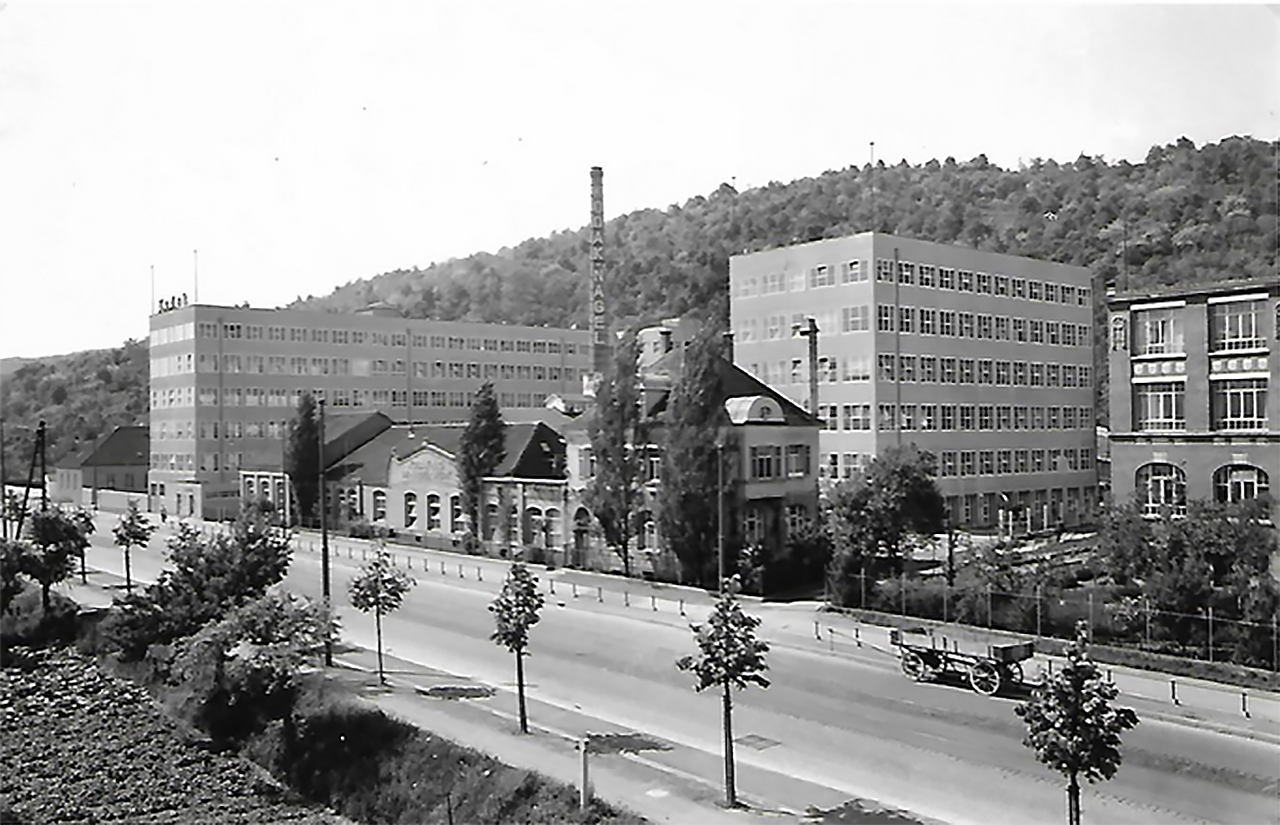 1280x825px-Die-August-Nagel-Werke-in-Stuttgart-Wangen-1942-vWA24