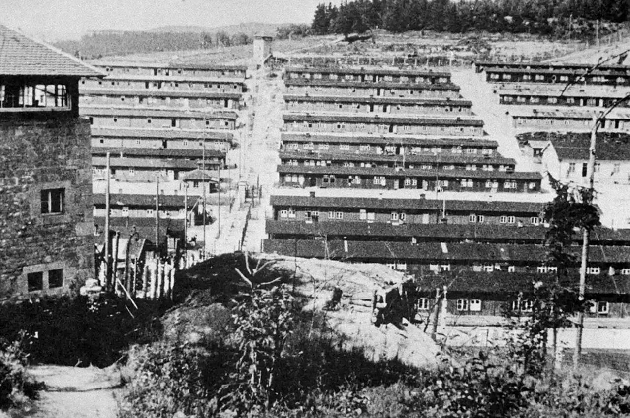 1280x850px-The-Flossenburg-concentration-camp--April-1945-vWA24