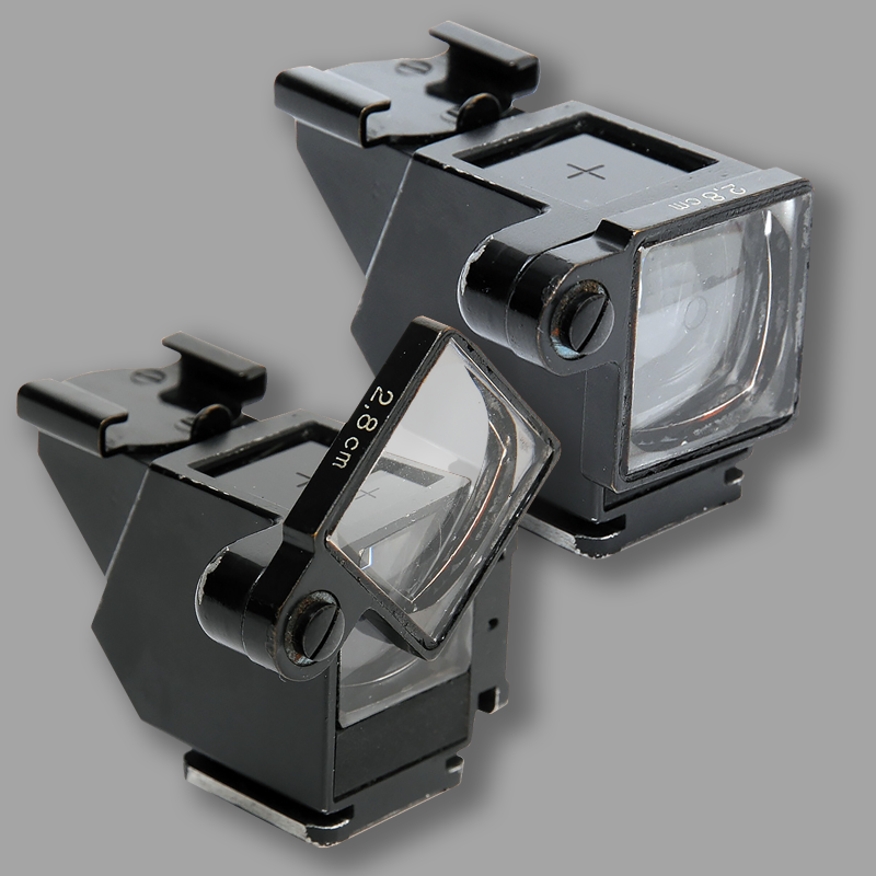 N-800x800px-Leitz-AHOOT-reflecting-(waist-level)-viewfinder-vWA24